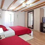 Old Town Apartmán *