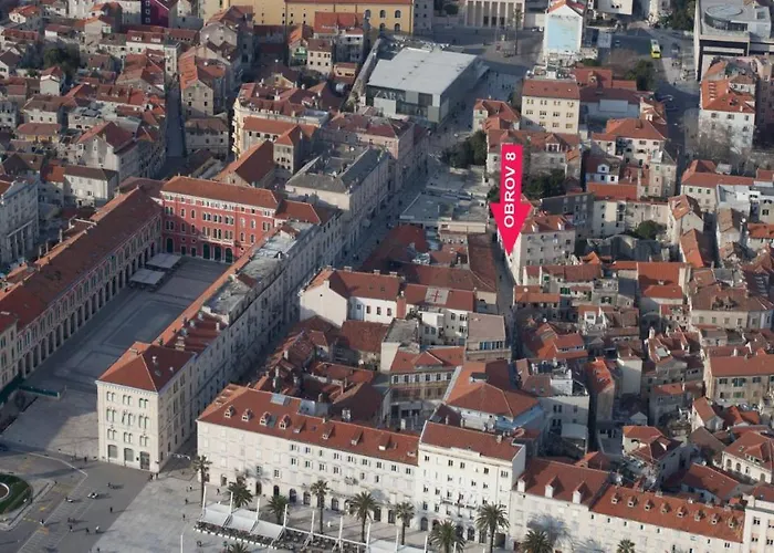 Old Town アパート